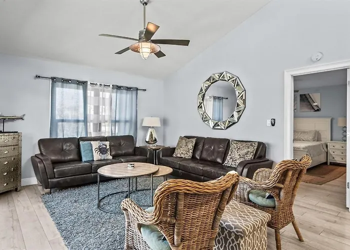 Beachside I Stunning Views Walk Everywhere Apartment Clearwater Beach
